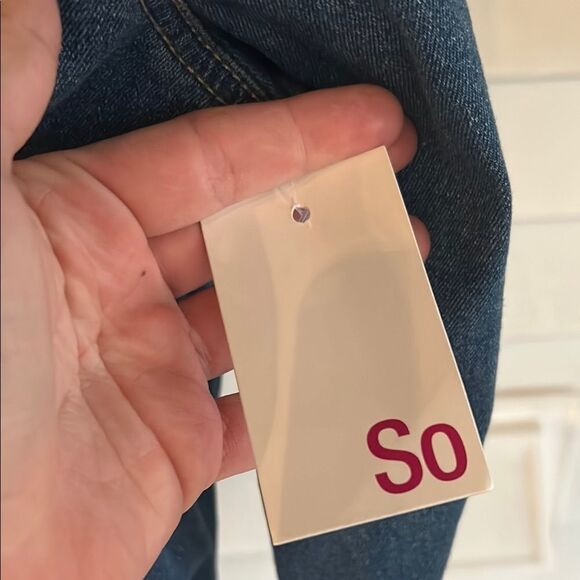 NWT SO Essential Denim Jacket Medium   E - Picture 3 of 9